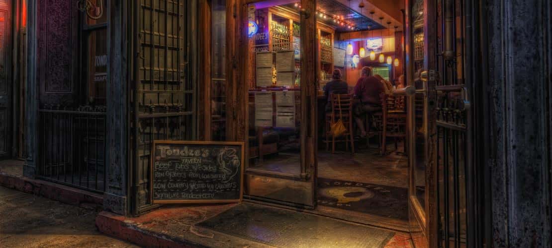 Tondee's Tavern, one of Savannah's restaurants which is open during the Coronavirus Pandemic