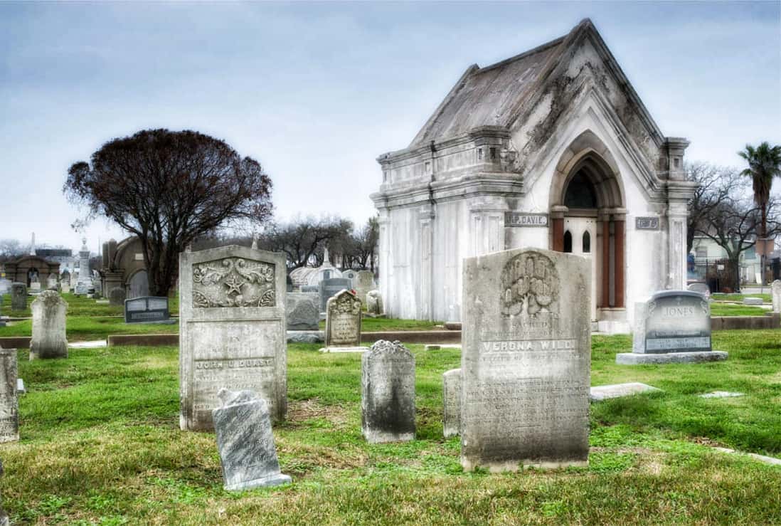 El Cementerio de Broadway, uno de los lugares más embrujados de la isla de Galveston, donde se ven muchos fantasmas.