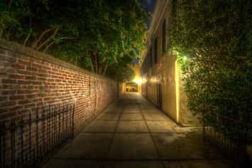 One of New Orleans many haunted alleyways, where the Killers and Thrillers Tour visits