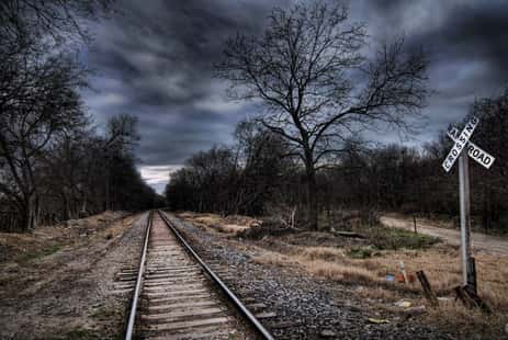 A photo of the allegedly haunted railroad crossing in San Antonio, Texas