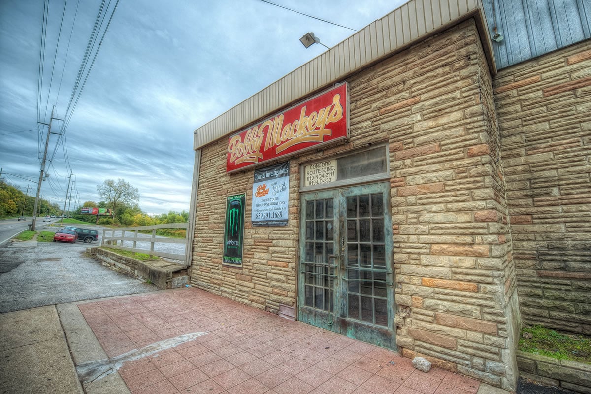 The exterior of Bobby Mackey's, the haunted bar in Wilder Kentucky.