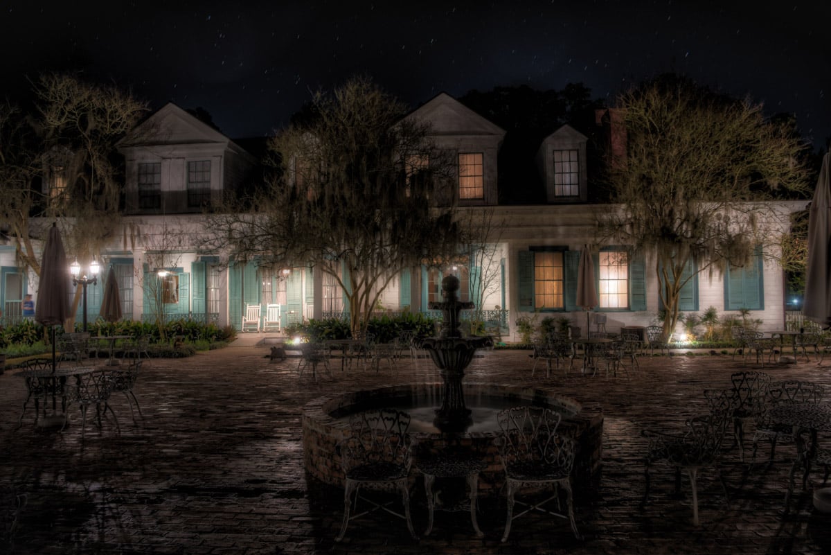 The Myrtles Plantation, a view from the Courtyard