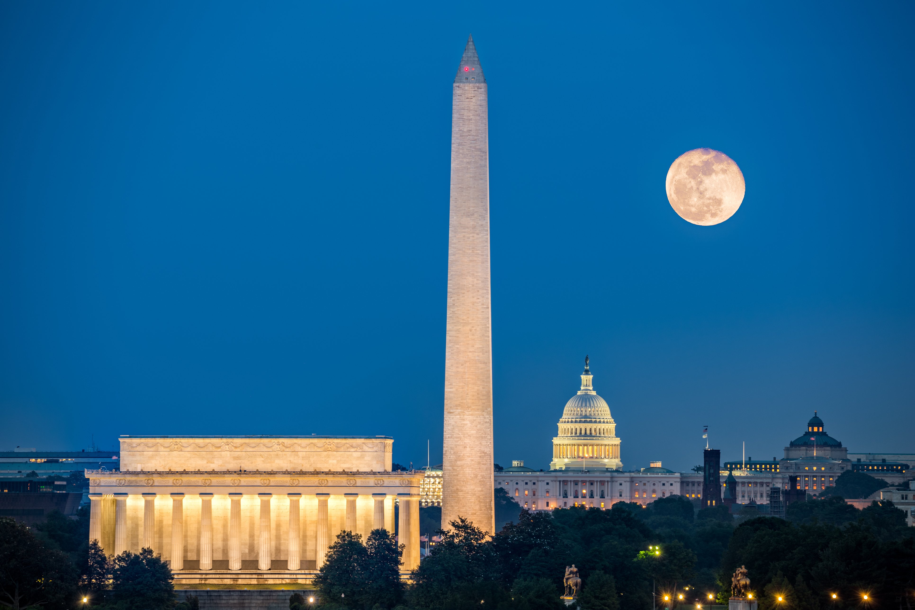 One of the spooky, haunted locations you'll visit on the The Ghosts of Washington D.C. Tour