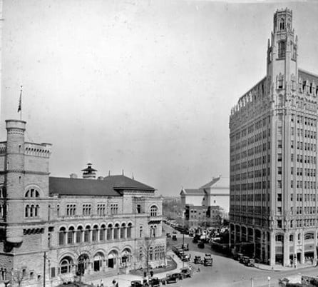 A historic photo of the Emily Morgan Hotel, which is in San Antonio Texas, from 1927 when it was the Medical Arts Building.